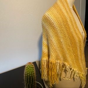 HANDMADE | Knitted Shawl